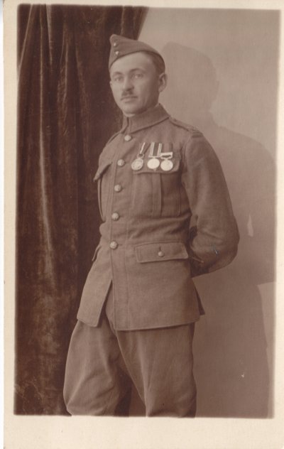 br. Jaroslav Starý - legionář v uniformě anglické armády