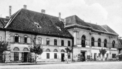 Pohled na sokolovnu, rok 1930 (zdroj: župa Slovácká)