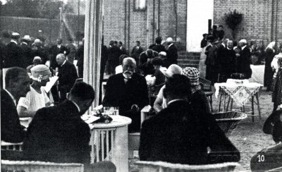Z prohlídky sokolovny a návštěvy prezidenta Masaryka 17. 7. 1926. Zdroj: 125 let rakovnického Sokola 1869–1994