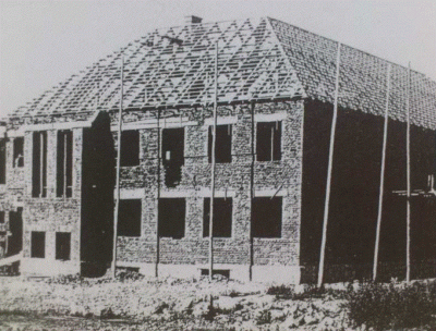 Ze stavby sokolovny, rok 1929, zdroj promeny.viareality.cz