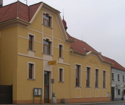 zdroj: stránky obce Zdice