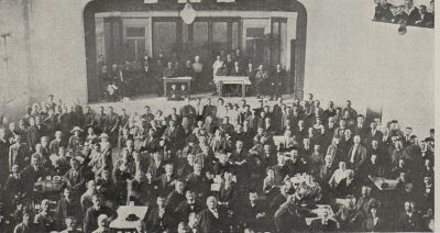 Záběr z interiéru při slavnostním otevření, otištěno v Českém světě 22. 6. 1922, zdroj: https://www.theatre-architecture.eu/cs/db/?theatreId=5482&detail=history