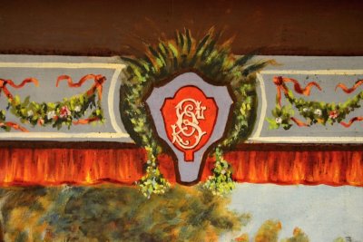 Detail vodňanské opony se znakem Sokola