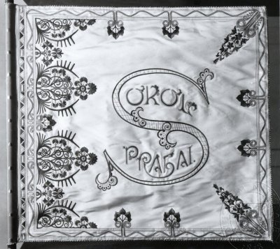 revers praporu (zdroj: https://www.esbirky.cz/predmet/4323554)