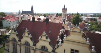 sokolovna v historické zástavbě Vysokého Mýta (zdroj: ceskatelevize.cz)