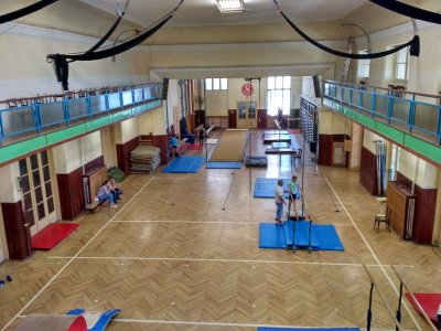 sál v sokolovně, současnost (zdroj: facebook.com)