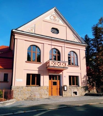 současnost; zdroj: facebook.com