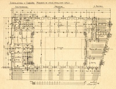 Půdorys ve výšce podlahy sálu, zdroj: časopis Sokol 1906, roč. 32, str. 12 až 14, archiv ČOS