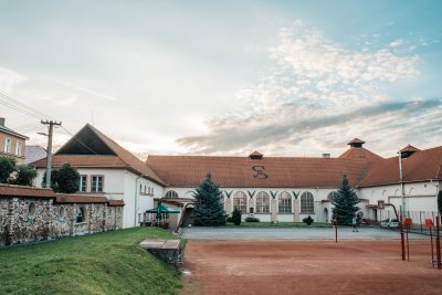 Současný vzhled sokolovny, zdroj: ČOS, foto Jitka Barešová
