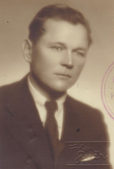br. Břetislav Bauman. Zdroj https://mauthausen.webnode.cz/zpracovane-pribehy-veznu-ktm/baumanovi/