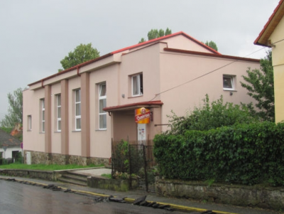 nynější vzhled budovy (zdroj: sumava.net)